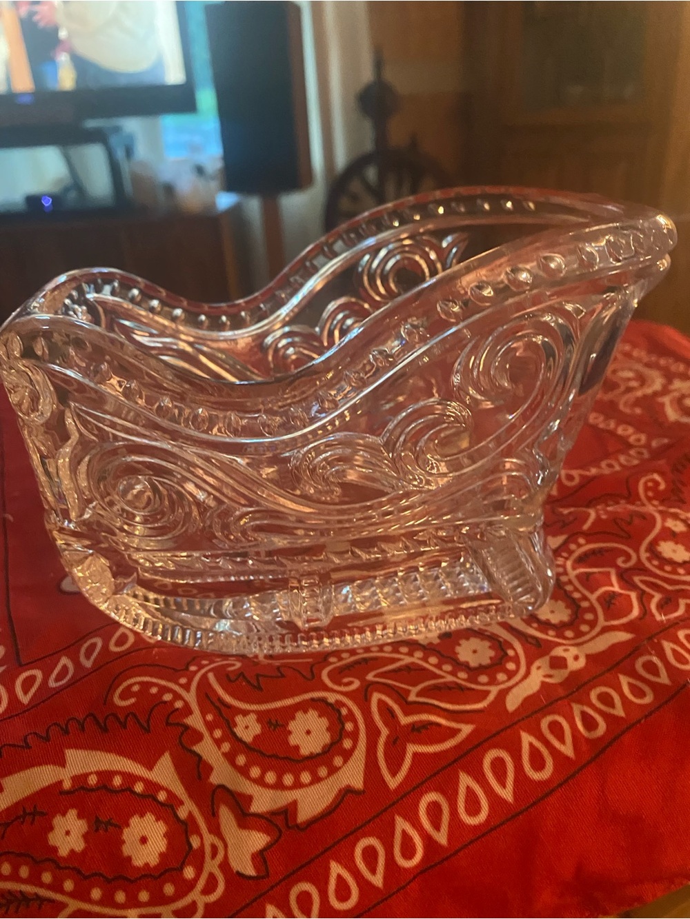 Avon Clear Glass Sleigh Candy Dish - Picture 1 of 2